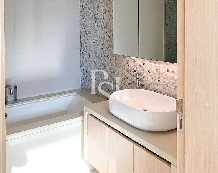 9 mayan-yas-island-abu-dhabi-bathroom. JPG