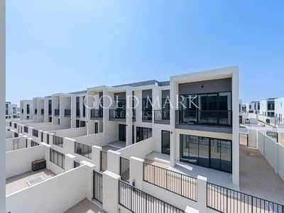 Brand New | Single Row Unit | Premium Location