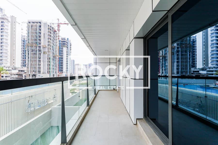 5 Sky views - Apartment (5 of 12). jpg