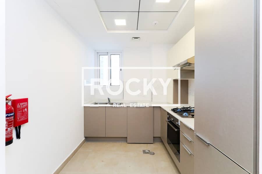 7 Sky views - Apartment (7 of 12). jpg