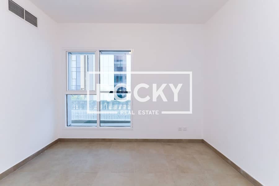 9 Sky views - Apartment (9 of 12). jpg