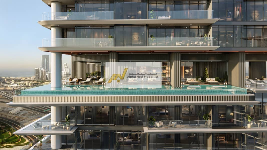 13 Mercer House - sklyline pool. jpg