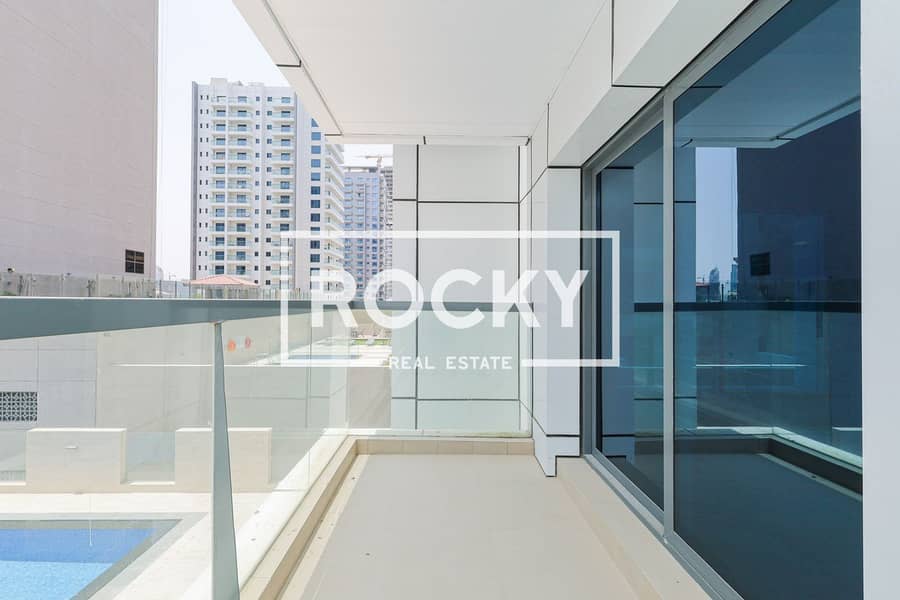 21 JVC - Sky Views Residence (20 of 23). jpg