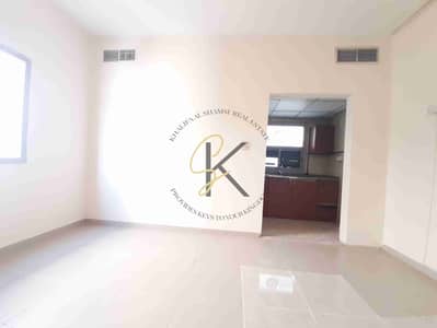 Studio for Rent in Muwaileh, Sharjah - VxibPn865O4cQ8Uu6bWHc9vfi4YdC2qxzajY9I8H