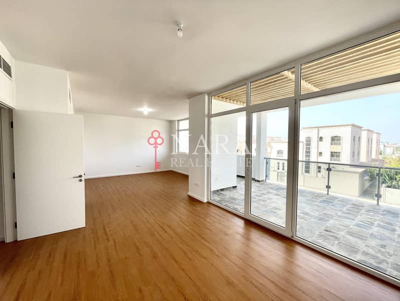 Вилла в Халифа Сити, 7 спален, 220000 AED - 10144511