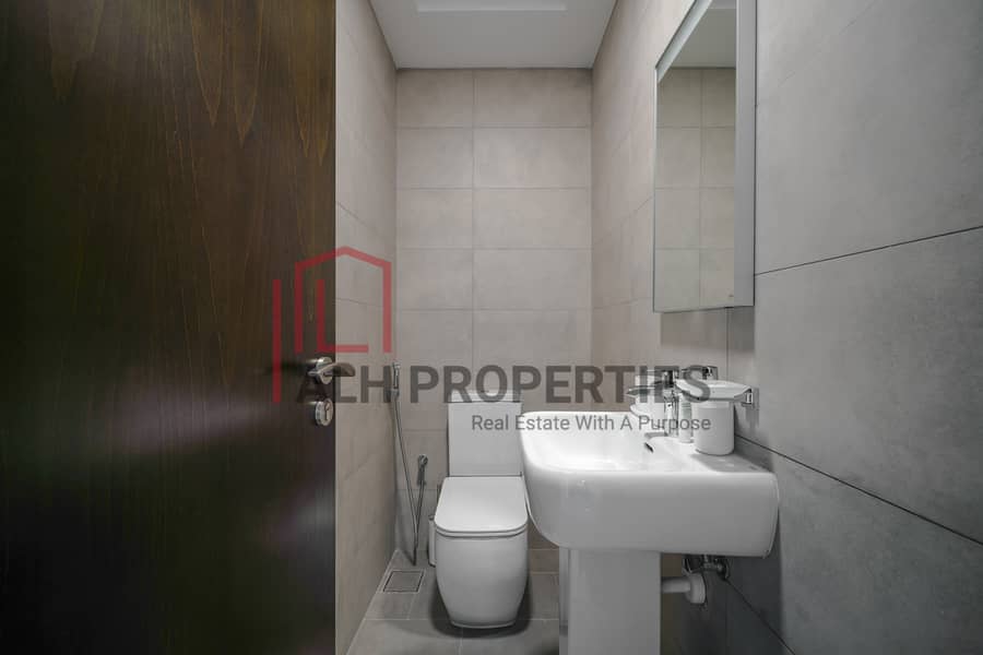 13 Uniestate Supreme Residence_1bd_218-9. jpg