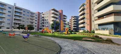 Spacious 1 bedroom with airy balcony available 15 July | Friendly Community |