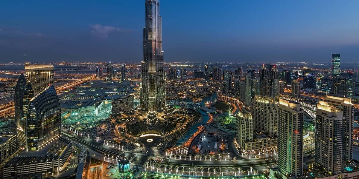 4 360 DEGREE VIEW OF DOWNTOWN | SKY COLLECTION | 01 SERIES