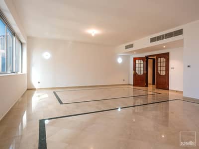 City View | Modern 4BR Apartment | Prime Location