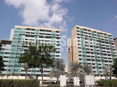 1 Bedroom Apartment for Sale in Al Raha Beach, Abu Dhabi - Great Investment | Mid Floor | Beach Access