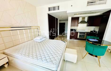 Chic and Furnished Studio | Overlooking Downtown
