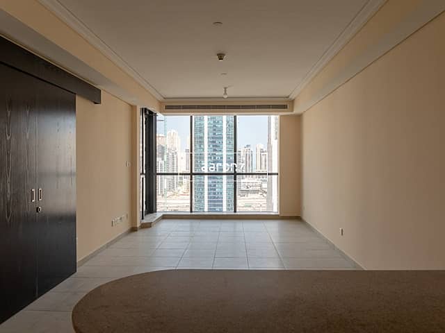 位于朱美拉湖塔 (JLT)，JLT J区，金冠景观2号公寓 2 卧室的公寓 1800000 AED - 10062858