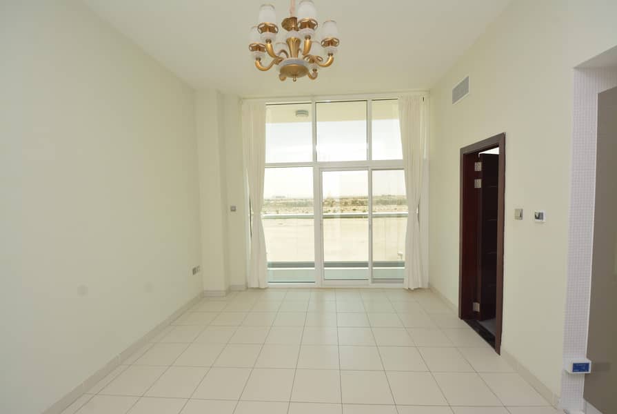 Cozy Studio Apartment with Balcony in Glitz 1 Cozy Studio Apartment with Balcony in Glitz 1