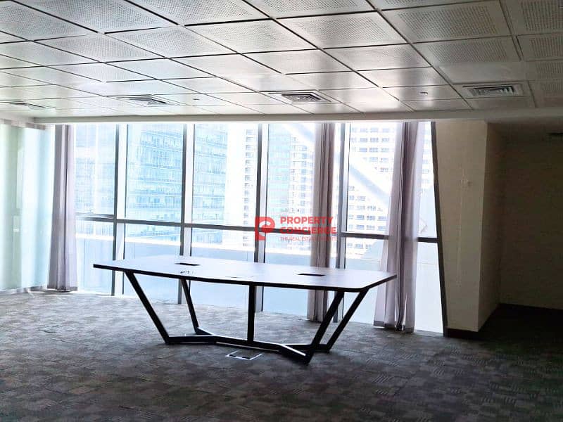 位于朱美拉湖塔 (JLT),JLT F区,靛蓝标志大厦 的写字楼 140000 AED - 10165661 位于朱美拉湖塔 (JLT),JLT F区,靛蓝标志大厦 的写字楼 140000 AED - 10165661