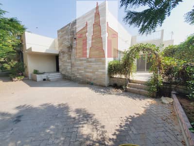 Like new villa big garden garage parking hall Majlis big kitchen wardrobes hot property just 100k