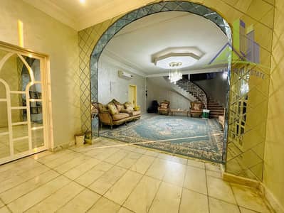 Elegant Villa with Comprehensive Amenities Al Jurf