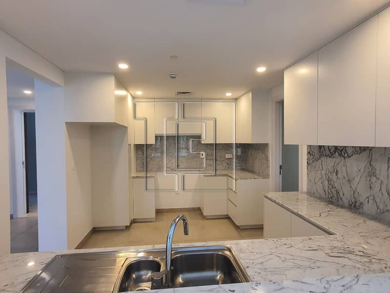 4 Kitchen_01. jpg