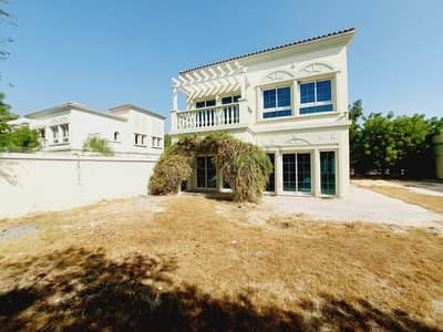 2 Bedroom Villa for Rent in Jumeirah Village Triangle (JVT), Dubai - Facing Park | Freshly Painted | Close to Play Area