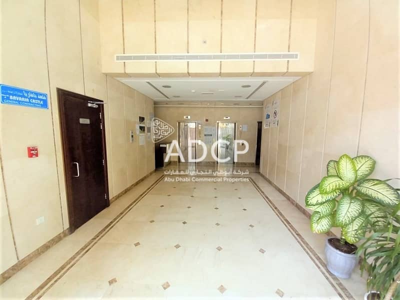 2 P-522 @ Building Entrance. jpg
