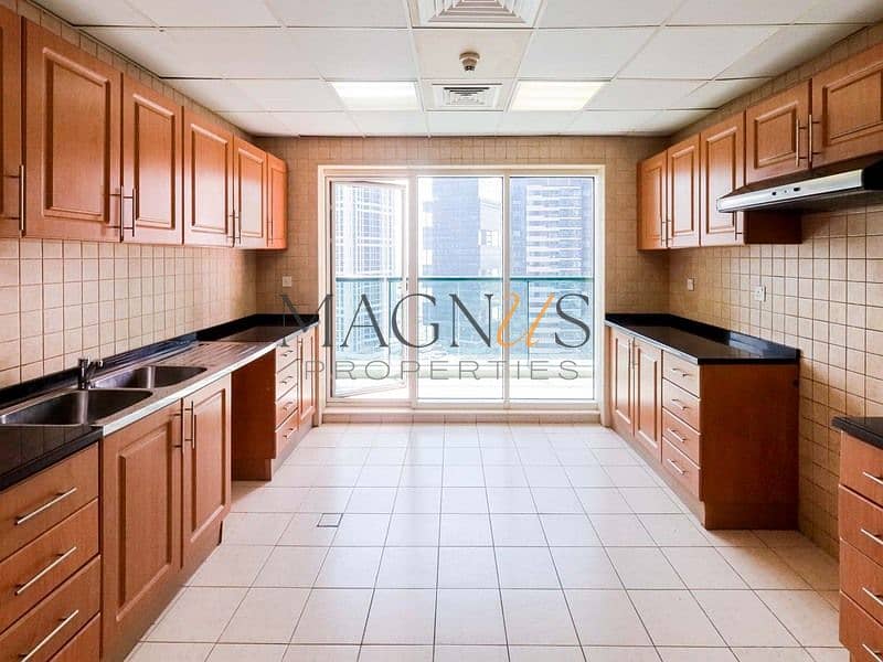 11 Al seef 3 - kitchen. jpg