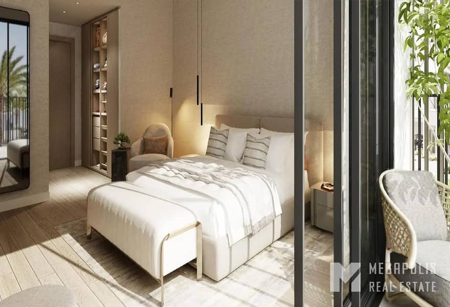 6 freepik__retouch__25072. png