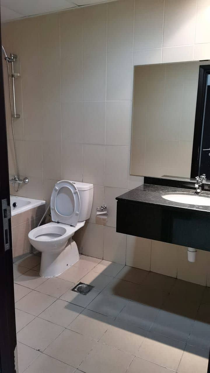 4 WhatsApp Image 2024-03-16 at 22.05. 18_2d9363ec - Copy. jpg