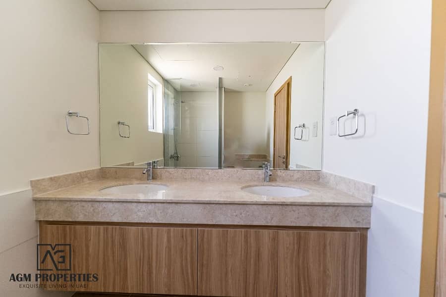 12 Amaranta Villa 374 - Bathroom3. jpg