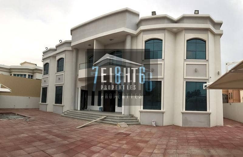 Spectacular villa: Huge 10 b/r + brand new + maids room + drivers room + stunning landscaped garden Spectacular villa: Huge 10 b/r + brand new + maids room + drivers room + stunning landscaped garden
