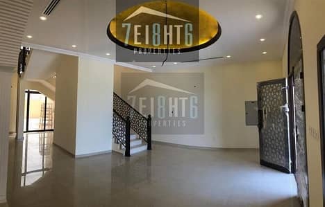 Outstanding quality: 5-6b/r spacious immaculately presented brand new villa Outstanding quality: 5-6b/r spacious immaculately presented brand new villa