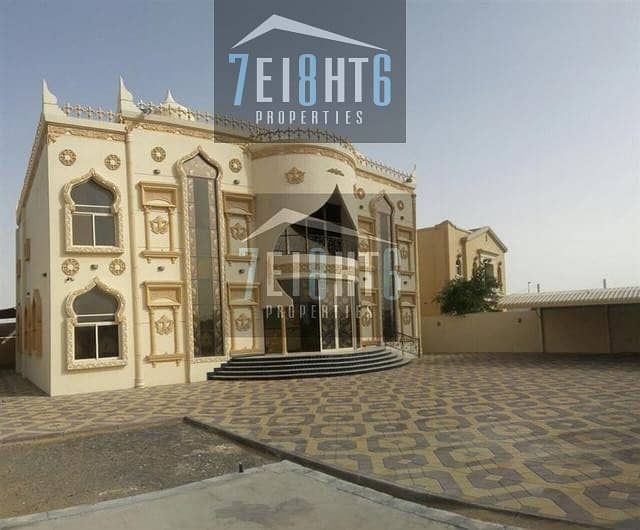 Exceptional luxury: 6b/r immaculately presented indep villa Exceptional luxury: 6b/r immaculately presented indep villa