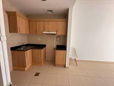 Spacious Unfurnished One Bedroom | Community View | Ready To Move