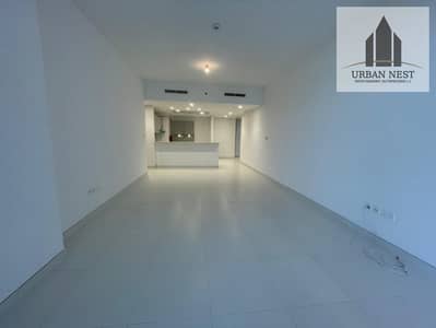 3 Bedrooms Apt+ Maid room  and study room | Hot deal