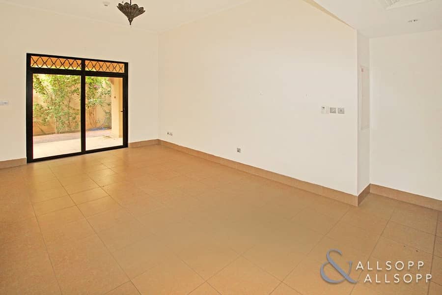 Vacant | Garden Apartment | Kamoon | 1 Bed