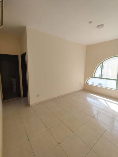 1 Bedroom Apartment for Rent in Al Qulayaah, Sharjah - 1ff2876b-3ec5-4af8-9967-bf34be73c9ca. jpeg