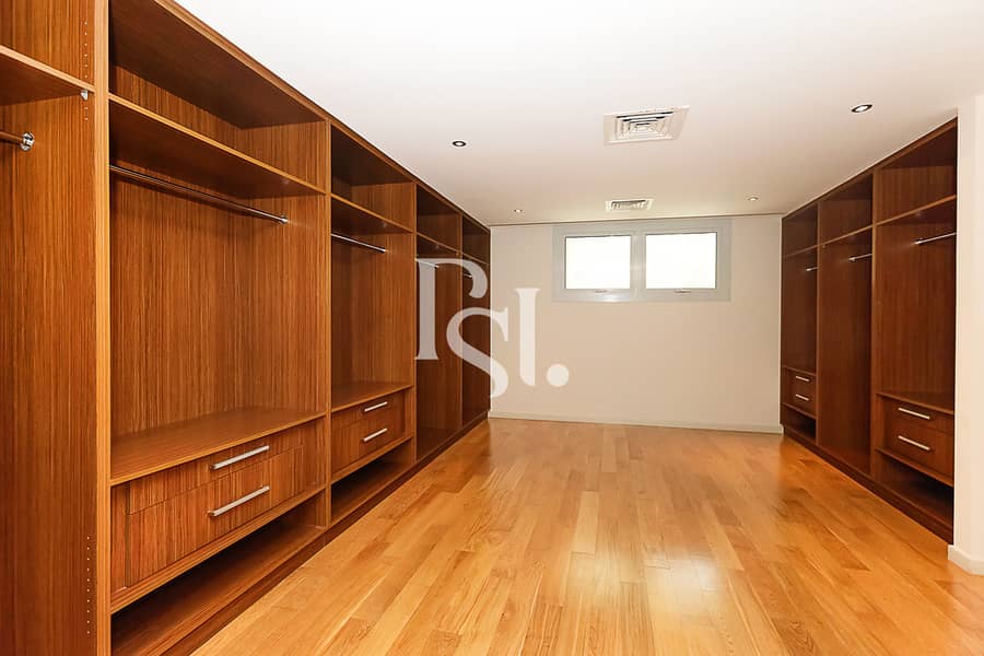 5 al-raha-beach-muneera-abu-dhabi-closet (2). JPG