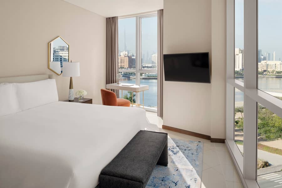 9 Two Bedroom Residence Suite with Creek View - Master Bedroom. JPG