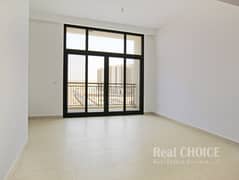 Well Maintained | Mid Floor | Spacious