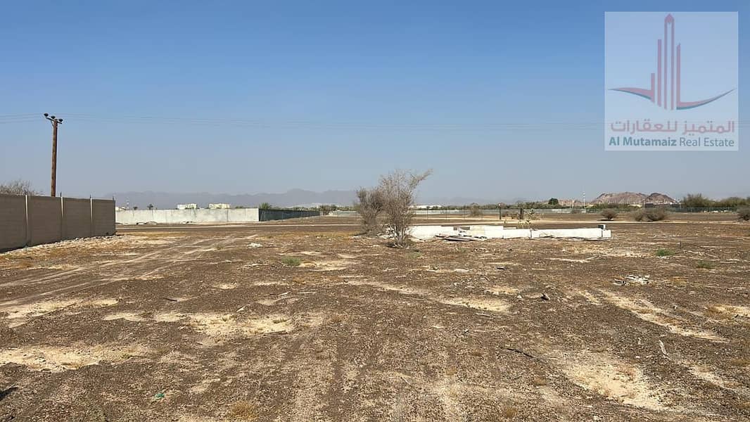 أرض للبيع في المنامه حوض 14 بسعر ممتاز شامل رسوم التسجيل تملك حر جميع الجنسيات أرض للبيع في المنامه حوض 14 بسعر ممتاز شامل رسوم التسجيل تملك حر جميع الجنسيات