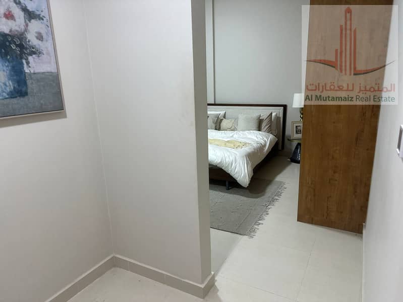 8 7aed1bc0-71d0-4750-ad92-9ca8007e756e. jpg