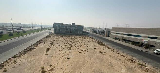 ارض تجارية  للبيع في المنطقة الصناعية، الشارقة - realestate_للبيع-ارض-صناعي-تجاري-في-الشارقة-الصناعية-18-ارض-المعارض_12024102993044. jpg