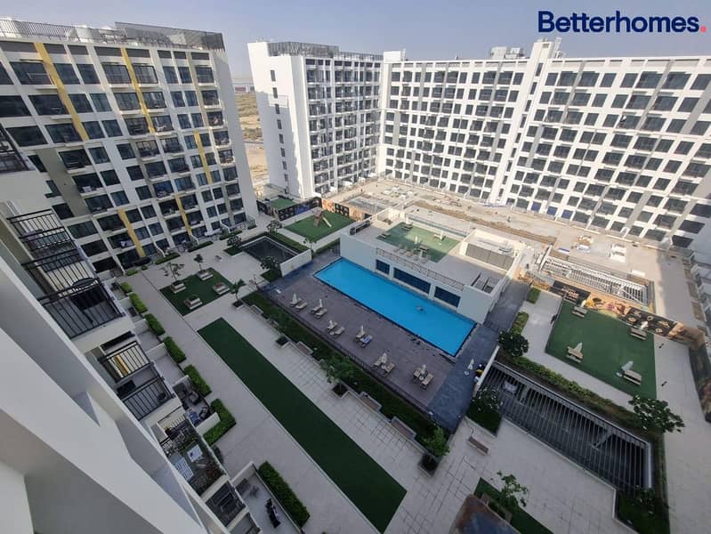 Pool view | High floor | Rented