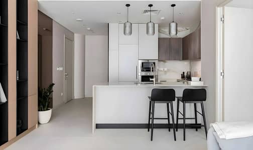 3 Marketing Image 2