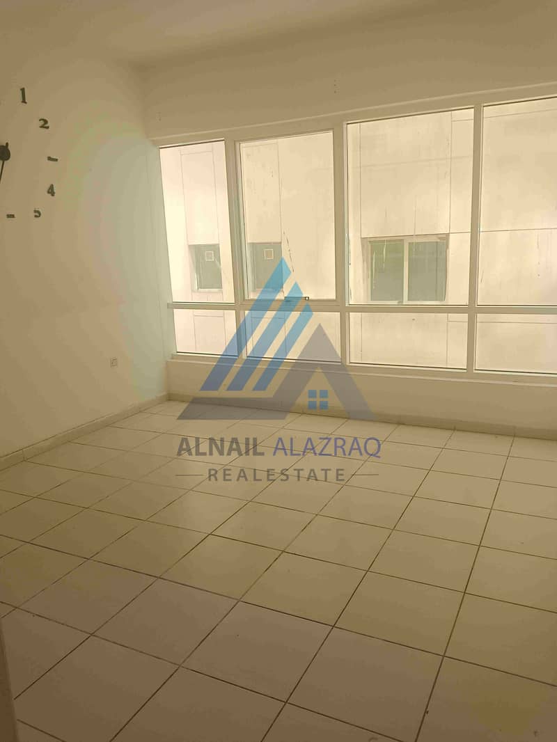 8 4XaLKjy7xzo0CWFYoiJpTm5tmDfmoRJ1Hn1bGxrx