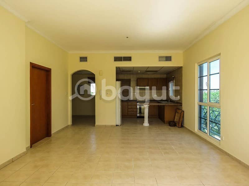 Large 1 BR Apartment for rent in Green Community West