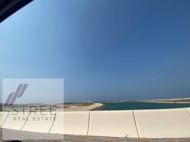 15 Sun Island (4). jpeg