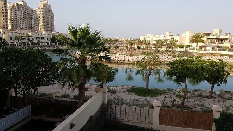 FOR RENT UNFURISHED 4 BEDROOM TOWNHOUSE WITH AMAZING LAGOON VIEWS
