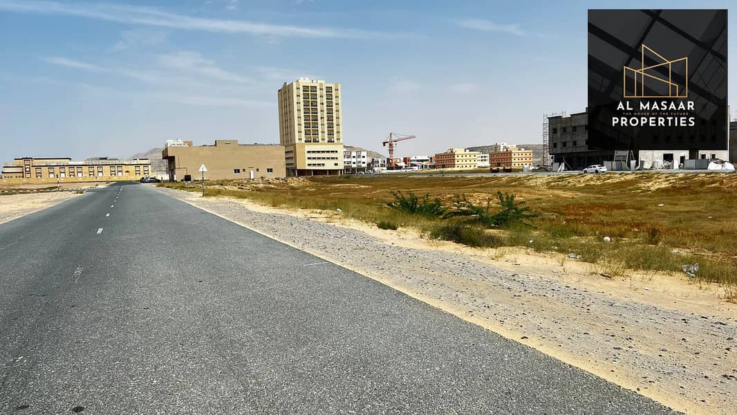 للبيع ارض في عجمان العاليه سكني تجاري ارضي و4 طوابق موقع ممتاز وسعر ممتاز شامل رسوم التسجيل للبيع ارض في عجمان العاليه سكني تجاري ارضي و4 طوابق موقع ممتاز وسعر ممتاز شامل رسوم التسجيل
