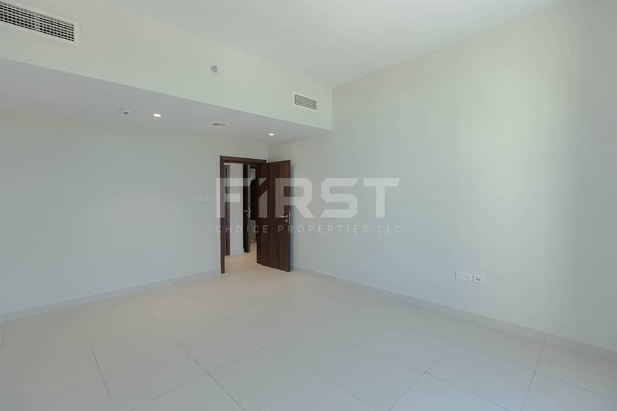 8 Internal Photo of 1 Bedroom Apartment in Reflection Shams Abu Dhabi Al Reem Island Abu Dhabi UAE (14). jpg