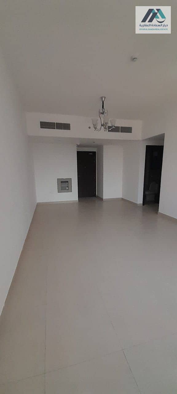 Two rooms and a hall for annual rent in Ajman Industrial, overlooking Al Ittihad Street