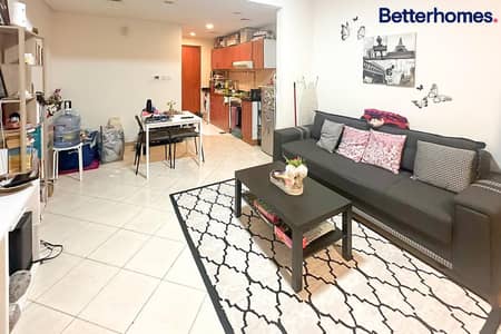Vacant in Nov 2025 | With Parking | Rented